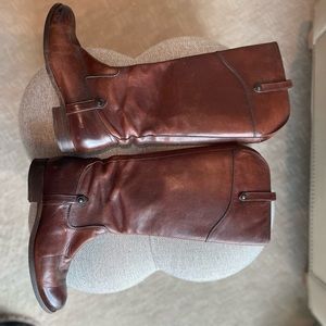 Frye cognac brown leather boots